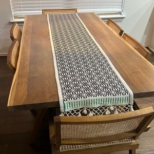 Anthropologie Woven Table Runner Pattern Tassels 16” x 90” 41 cm x 229 cm